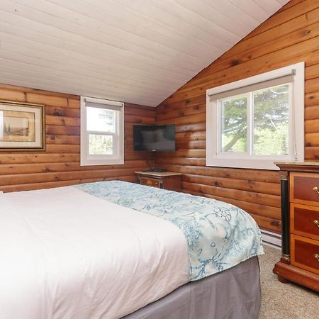 The Cedarwood Inn & Suites Sidney Eksteriør bilde