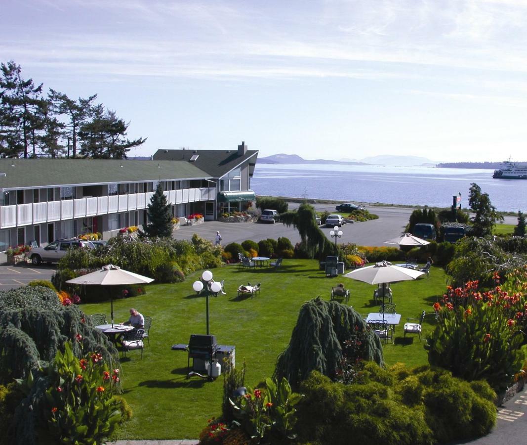 The Cedarwood Inn & Suites Sidney Eksteriør bilde